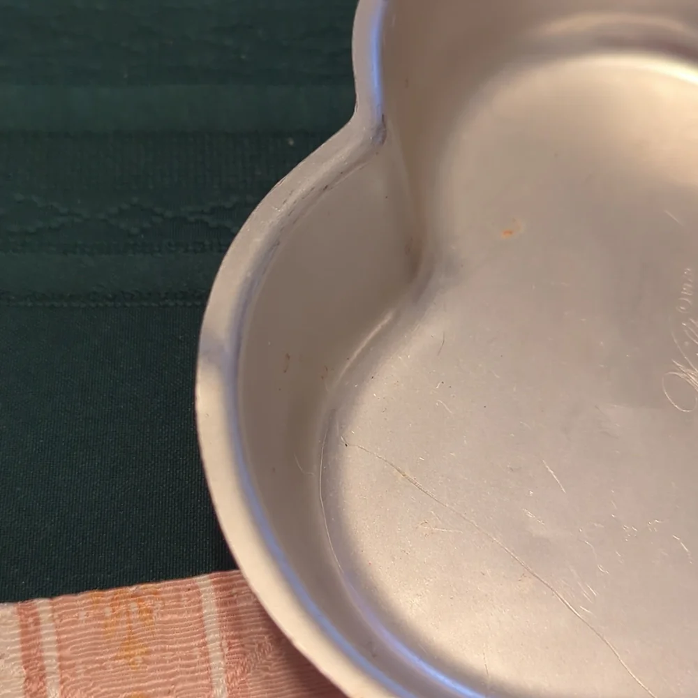 Wilton card symbol pans